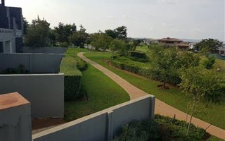 2 Bedroom Apartment in Lombardy Estate