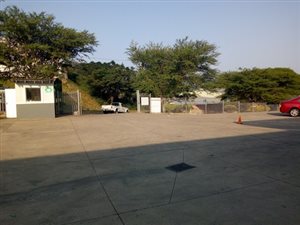 1333 m² Commercial space in Briardene