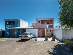 3 Bed House in Ruyterwacht