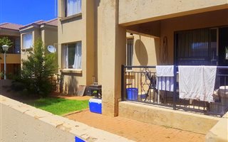 3 Bedroom Apartment in Ruimsig