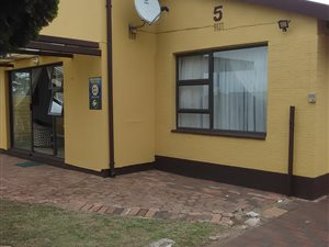 3 Bed House in Reefhaven