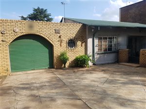 2 Bed House in Vanderbijlpark CW3