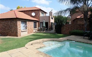 3 Bedroom Townhouse in Willow Acres