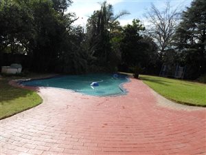 4 Bed House in Kelvin