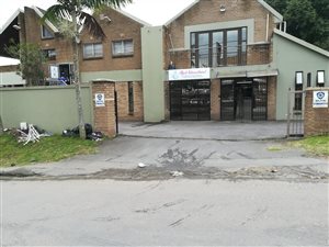 110 m² Office Space in Overport