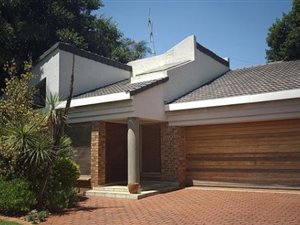 3 Bed House in Sunward Park