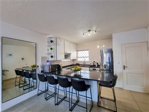 3 Bed Apartment in Sunnyridge