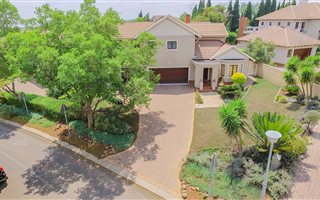 4 Bedroom House in Woodlands Estate