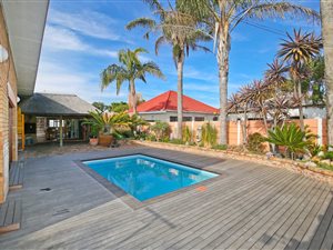 3 Bed House in Rondebosch East