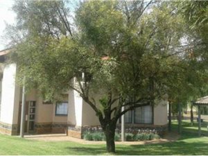 2 Bed Duplex in Bredell AH