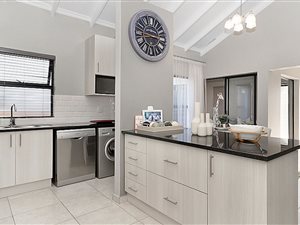 3 Bed Townhouse in Summerset