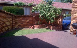 3 Bedroom Townhouse in Dalpark