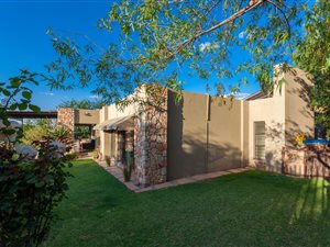 3 Bed Cluster in Emmarentia