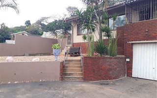 3 Bedroom House in Brighton Beach