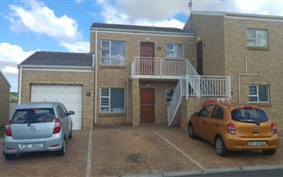 2 Bedroom Flat in Durbanville