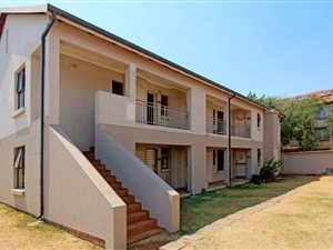 2 Bed Townhouse in The Stewards