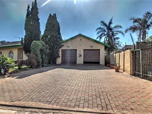 3 Bed House in Simmerfield