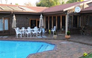 4 Bedroom House in Meyersdal