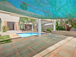 2 Bed House in Bromhof