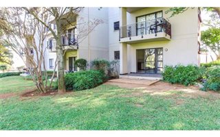 2 Bedroom Apartment in Jackal Creek Golf Estate