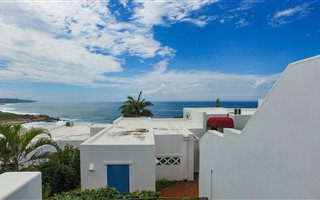 2 Bedroom Apartment in Shakas Rock
