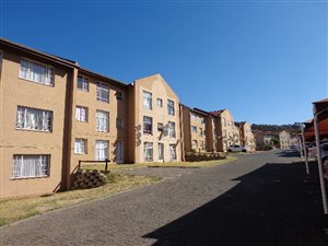 2 Bed Townhouse in Alan Manor