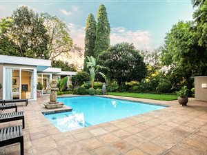 5 Bed House in Klevehill Park