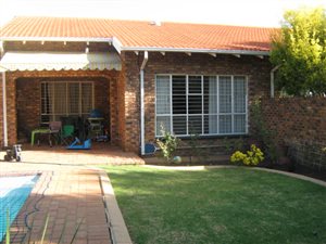 3 Bed Townhouse in Edendale