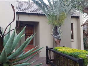 3 Bed Townhouse in Pinehaven