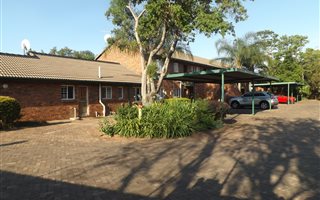 2 Bedroom Simplex in Highveld