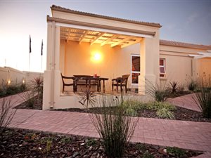 2 Bedroom Apartment in Strand Central