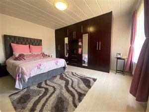 3 Bed Apartment in Discovery