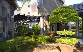 5 Bedroom House in Ashlea Gardens