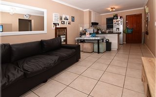 2 Bedroom Apartment in Uitzicht