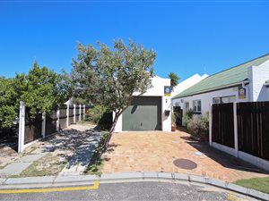 2 Bedroom House in Milkwood Park