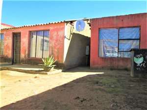 5 Bed House in Pimville