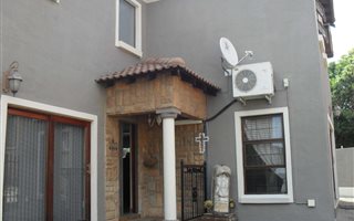 3 Bedroom House in Jordaan park