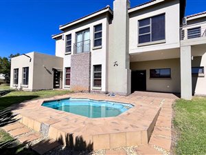 4 Bed House in The Meadows