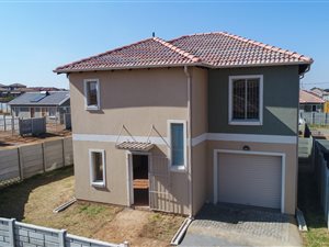 4 Bedroom House in Linbro Park