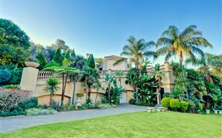 5 Bedroom House in Floracliffe