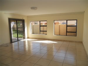 3 Bed Townhouse in Arcon Park
