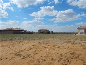 677 m² Land available in Risiville