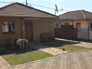 3 Bed House in Nellmapius