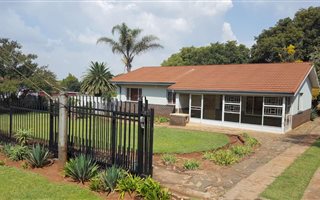 3 Bedroom House in Valhalla
