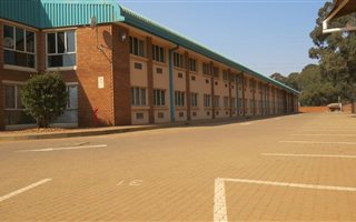 1057 m² Industrial space in Wychwood