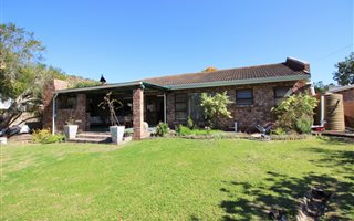 3 Bedroom House in Groenvallei