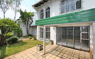 3 Bedroom Duplex in Morningside Manor