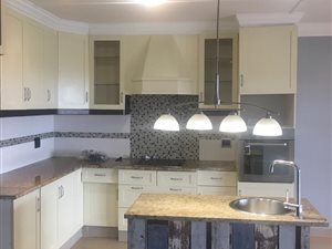 2 Bed Apartment in Westbrook