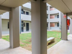 2 Bed Townhouse in South Hills