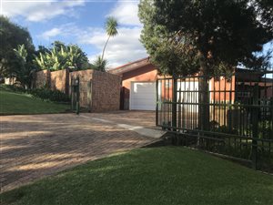 3 Bed House in Panorama